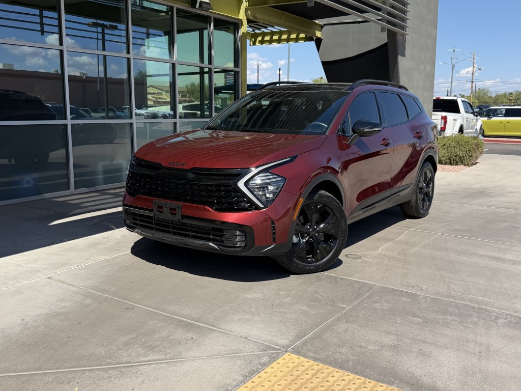 Used 2025 Kia Sportage X-Line w/ Premium Package AWD/4WD image 2
