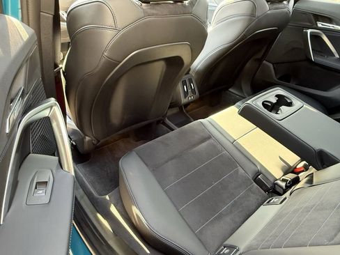 Used 2025 BMW X1 xDrive28i w/ M Sport Package image 12