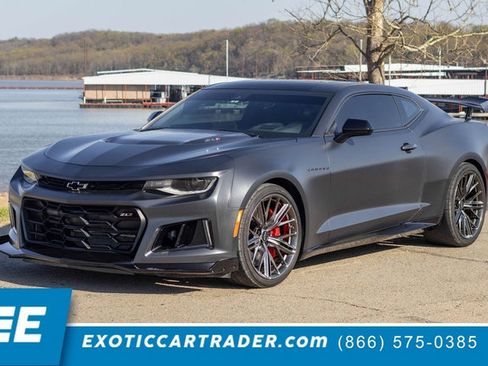 Used 2024 Chevrolet Camaro ZL1 image 1