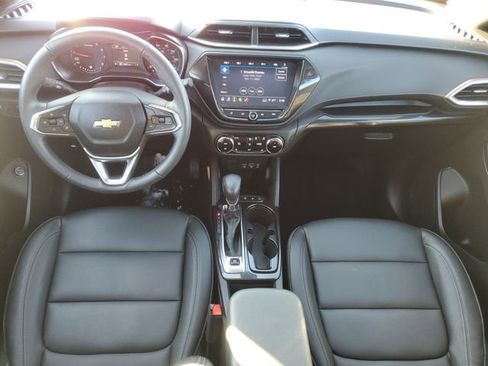 Used 2023 Chevrolet TrailBlazer ACTIV w/ Sun and Liftgate Package image 24