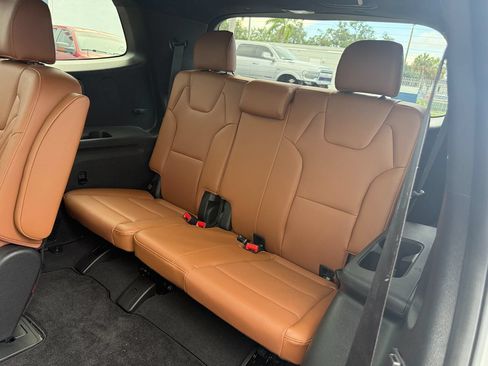 Used 2025 Kia Telluride EX X-Line AWD/4WD image 13
