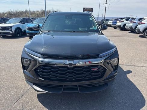 Used 2024 Chevrolet TrailBlazer RS w/ Driver Confidence Package AWD/4WD image 2