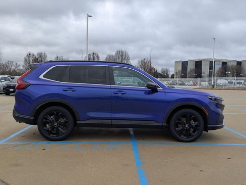 Certified 2023 Honda CR-V Sport Touring image 5
