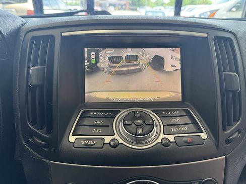 Used 2010 INFINITI G37 Journey w/ Premium Pkg image 14