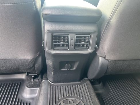 Used 2025 Toyota RAV4 LE image 13