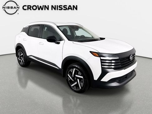 Certified 2026 Nissan Kicks SV FWD image 4