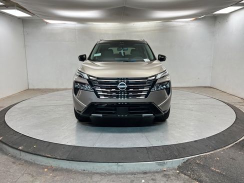 New 2026 Nissan Rogue Platinum w/ Tech Package image 8