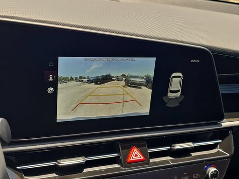 New 2026 Kia Niro Wind FWD image 24