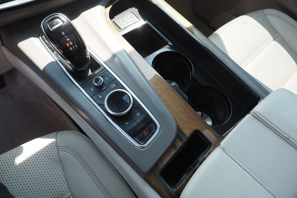 Used 2021 Cadillac Escalade ESV Sport Platinum w/ Heavy-Duty Trailer Package AWD/4WD image 26
