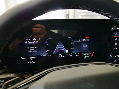 New 2025 Audi Q5 Prestige image 19