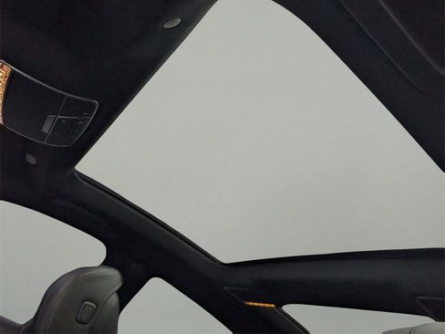 Used 2018 Mercedes-Benz S 560 4MATIC Sedan image 18