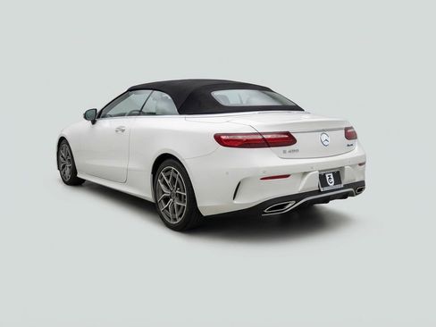 Used 2021 Mercedes-Benz E 450 4MATIC Cabriolet image 17