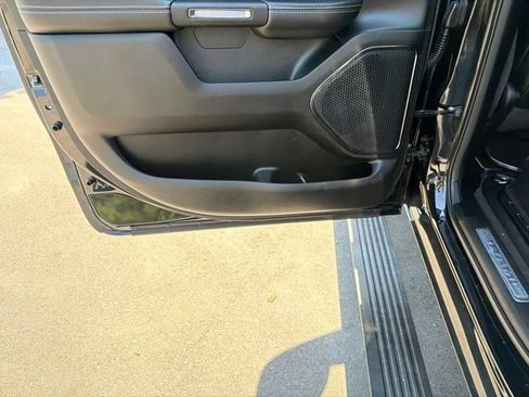 Used 2023 RAM 1500 Limited w/ Body Color Bumper Group AWD/4WD image 15