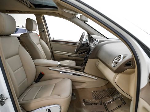 Used 2011 Mercedes-Benz ML 350 BlueTEC 4MATIC image 28