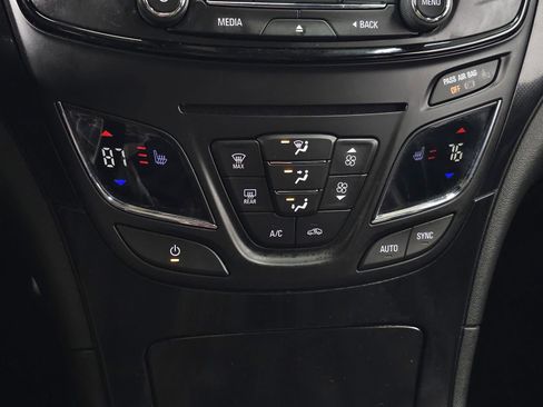 Used 2014 Buick Regal GS w/ Driver Confidence Package #2 image 28