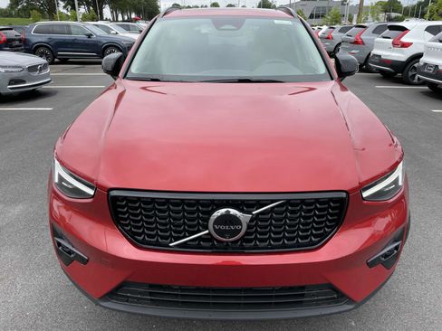 New 2025 Volvo XC40 B5 Ultra w/ Protection Package image 2