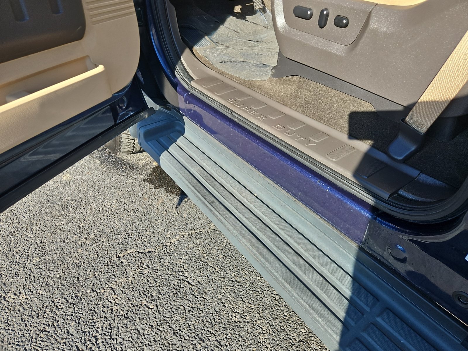 Used 2016 Ford F350 Lariat AWD/4WD image 16