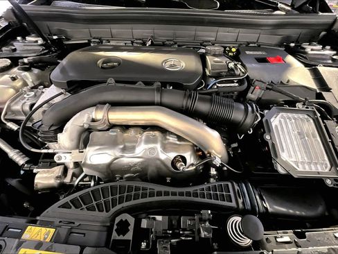 New 2026 Mercedes-Benz GLB 250 4MATIC image 14