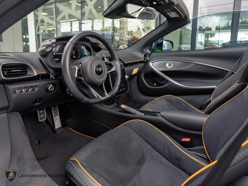 Used 2025 McLaren Artura Spider RWD image 26
