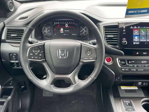 Certified 2023 Honda Passport TrailSport image 14