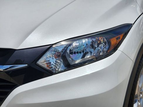 Used 2016 Honda HR-V EX-L image 9