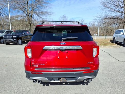 Used 2022 Ford Explorer Platinum w/ Equipment Group 601A AWD/4WD image 17
