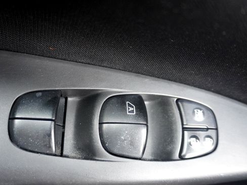 Used 2017 Nissan Sentra SV w/ Style Package image 29