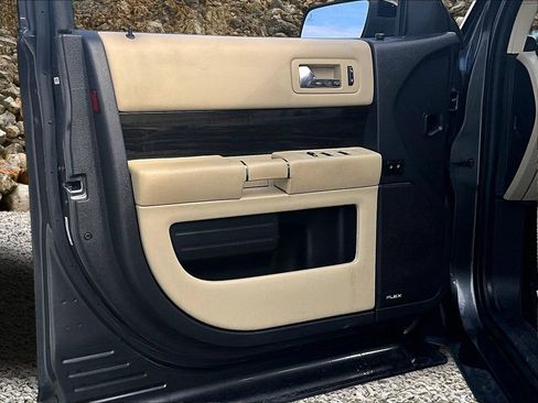 Used 2019 Ford Flex SEL w/ Equipment Group 202A image 20