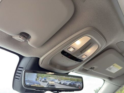 New 2026 Volvo XC40 B5 Core w/ Climate Package image 25