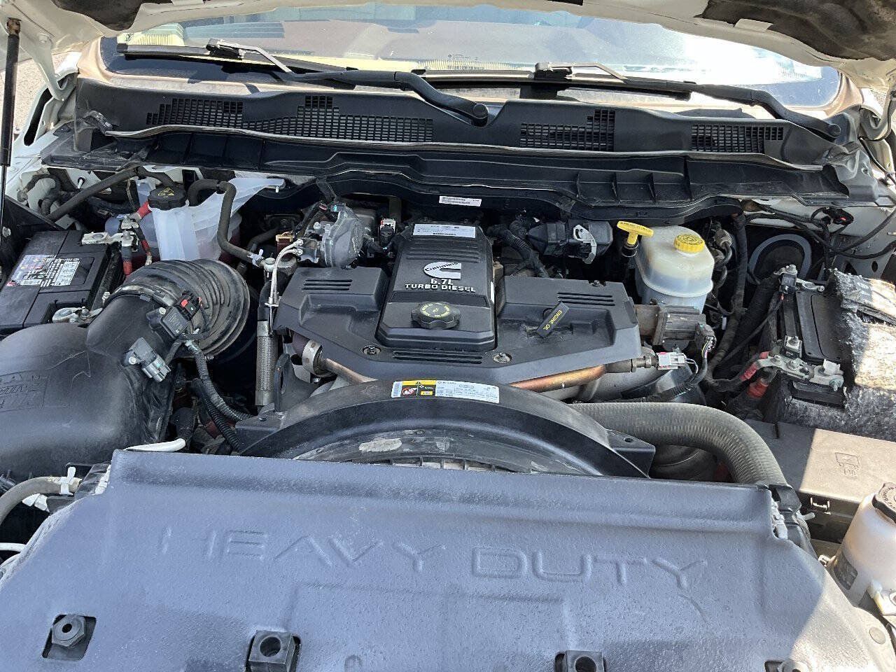 Used 2018 RAM 3500 Laramie AWD/4WD image 17