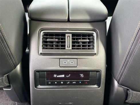 Used 2024 MAZDA CX-90 3.3 Turbo w/ Premium Package AWD/4WD image 31