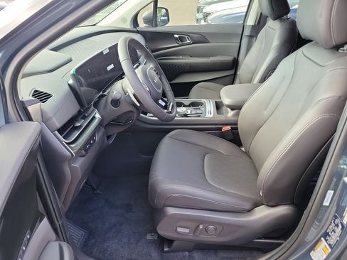 New 2026 Kia Carnival SX w/ SX Dark Edition Package FWD image 23