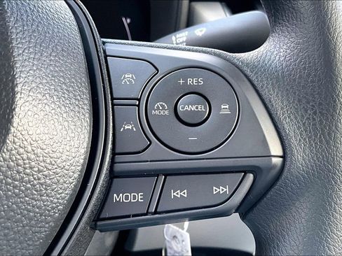 New 2026 Toyota Corolla Cross L image 14