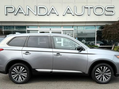 Used 2020 Mitsubishi Outlander ES FWD image 8