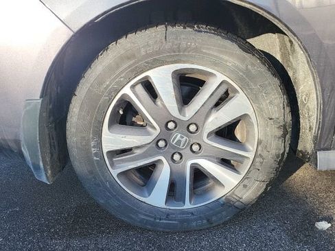 Used 2022 Chevrolet Colorado LT w/ LT Convenience Package image 14