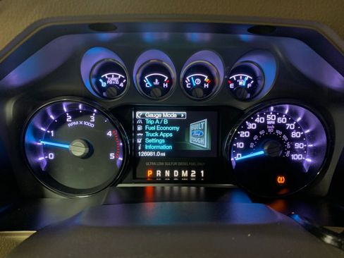 Used 2015 Ford F350 Lariat w/ Lariat Ultimate Package AWD/4WD image 23