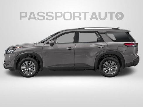 Used 2024 Nissan Pathfinder SV w/ SV Premium Package AWD/4WD image 4