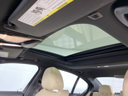 Certified 2023 BMW 330i xDrive 330i xDrive w/ Driving Assistance Package image 18