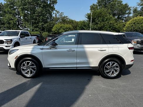Certified 2024 Lincoln Corsair AWD w/ Equipment Group 101A image 8