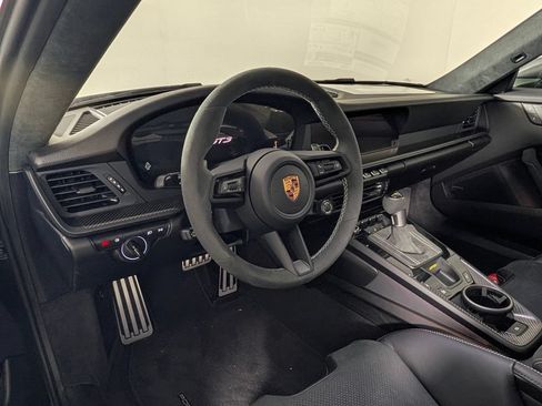 Certified 2026 Porsche 911 GT3 RWD image 4