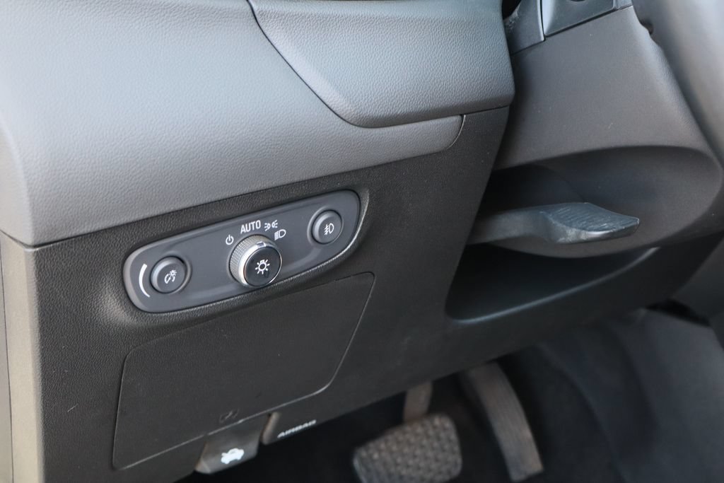 Certified 2023 Buick Encore GX Preferred FWD image 12