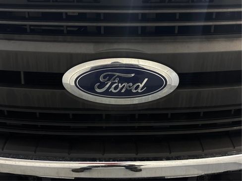 Used 2018 Ford F250 XL w/ Snow Plow Prep Package AWD/4WD image 30