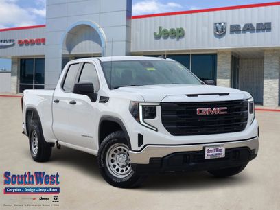Used 2024 GMC Sierra 1500 Pro w/ Pro Value Package