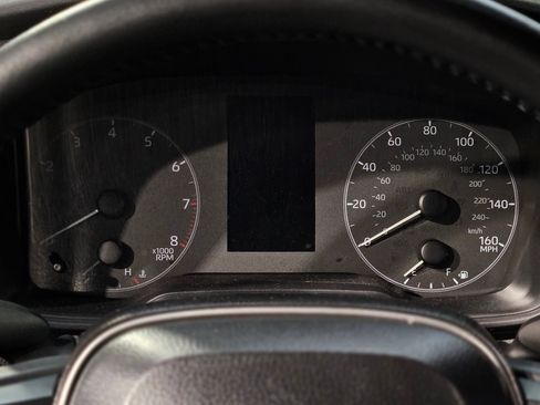 Used 2025 Toyota Corolla SE image 15