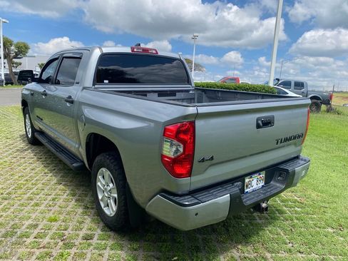 Used 2020 Toyota Tundra SR5 image 5