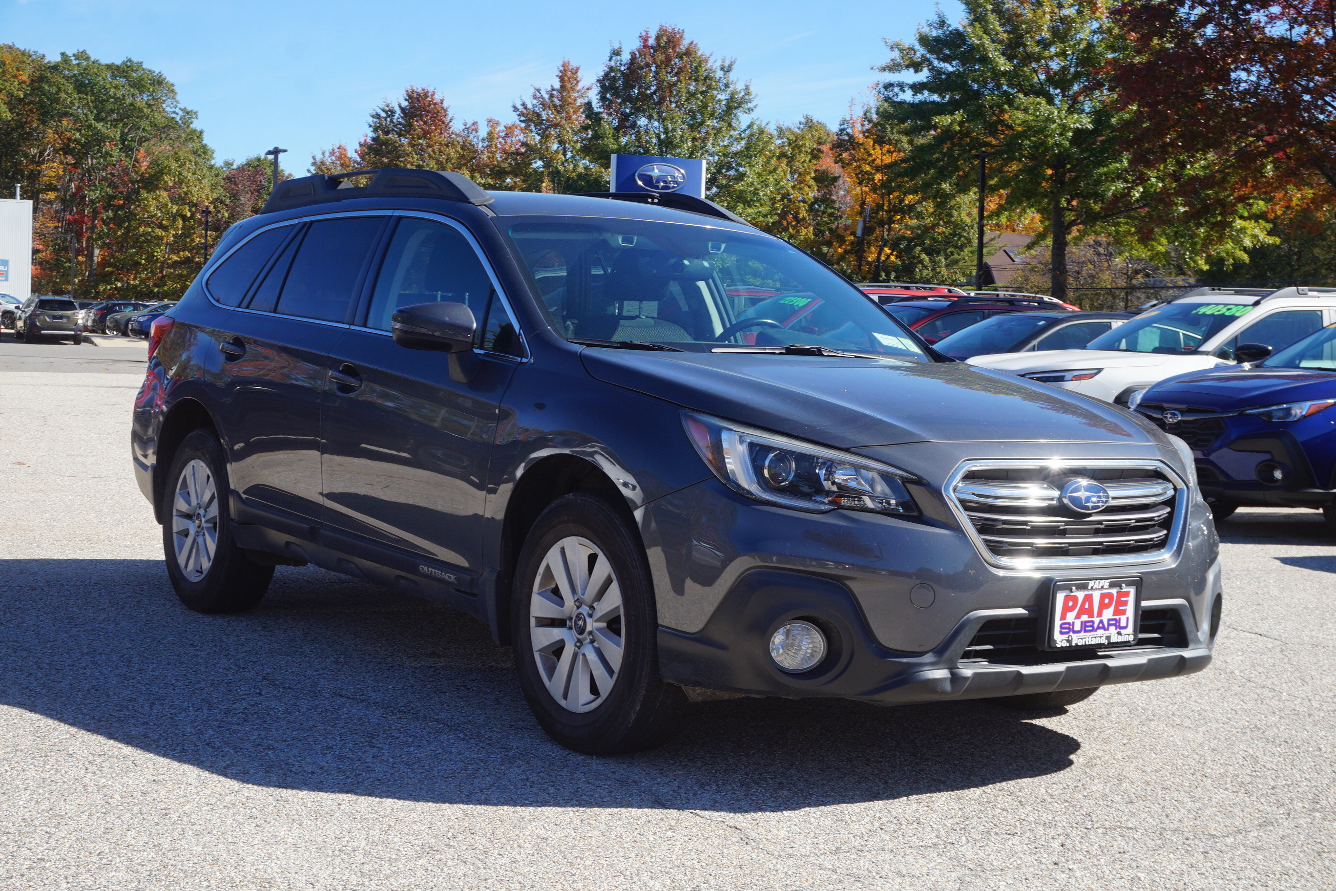 Used 2019 Subaru Outback 2.5i Premium AWD/4WD image 3