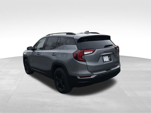 Used 2023 GMC Terrain AT4 image 5