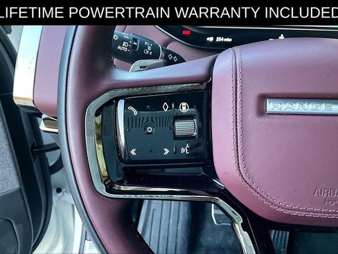 Used 2024 Land Rover Range Rover Sport Dynamic SE image 23