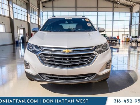Used 2018 Chevrolet Equinox Premier image 23