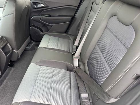 New 2026 Chevrolet Trax LT image 12